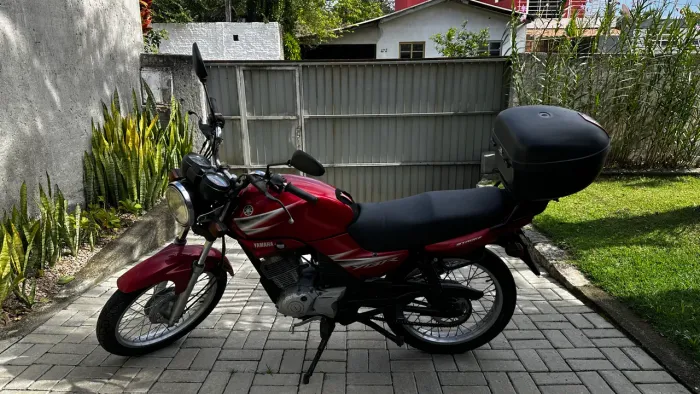 YAMAHA YBR 125 E