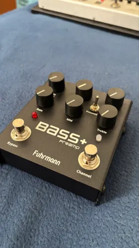 Pedal préamp Fuhrmann Bass+