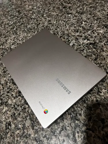 Chromebook Samsung 11.6 - 4GB/64GB - Estado de Novo, Pouco Uso