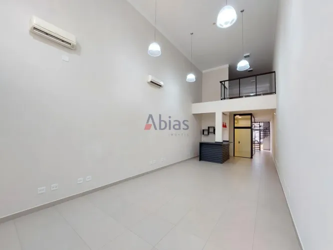 Ponto Comercial em Centro - São Carlos, SP