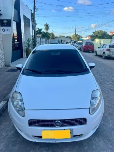 Fiat Punto Essence 1.6 Flex 16V 5P 2012