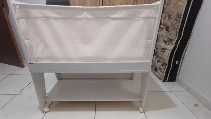 Berço ideal para colocar ao lado da cama recém