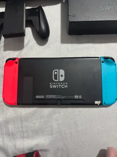 Nintendo switch v1 desbloqueado 128 gb