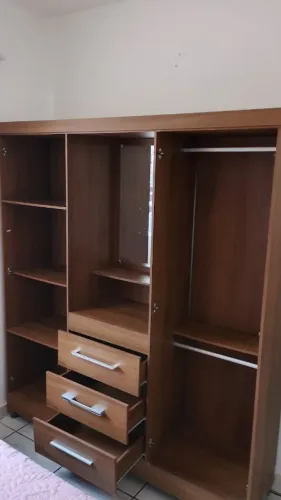 Guarda roupa USADO incluso entrega e montagem