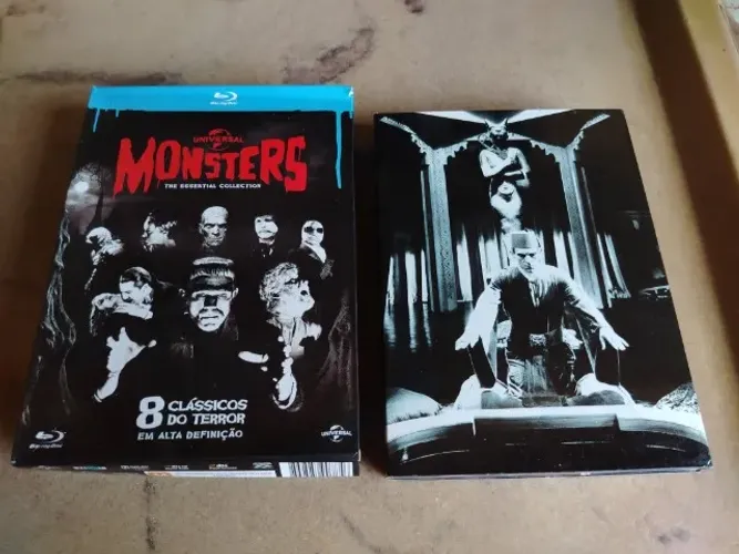 Monster 8 Clássicos Do Terror The Essential Collection Bluray - Dracula,Frankenstein e +