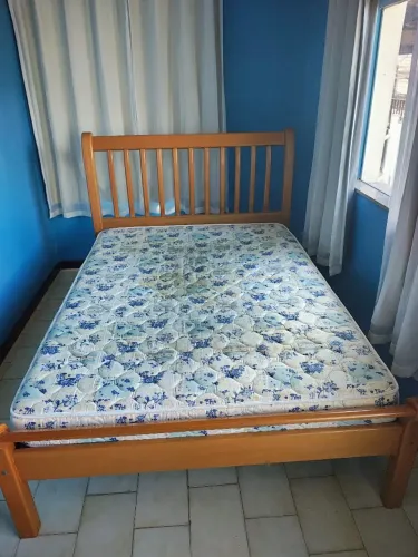 Cama de Casal Madeira Maciça