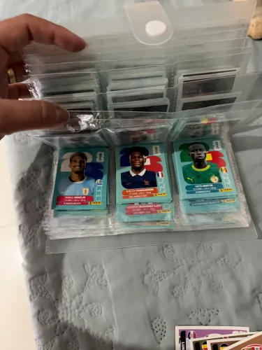 Figurinhas da copa avulsa. Verificar disponibilidade