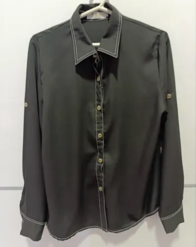 Camisa preta feminina
