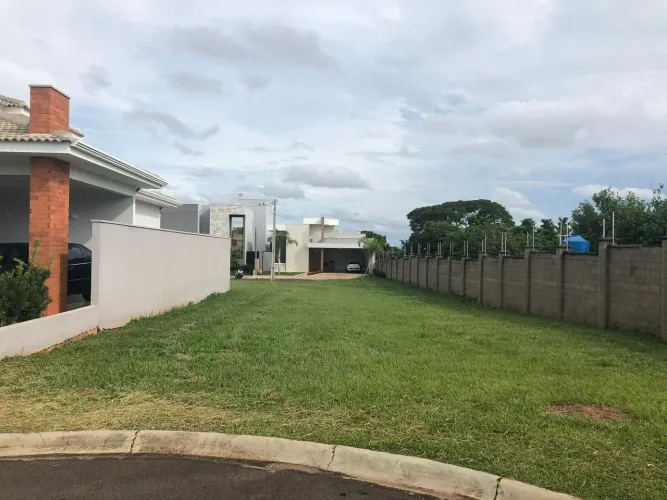 Terreno Valência II