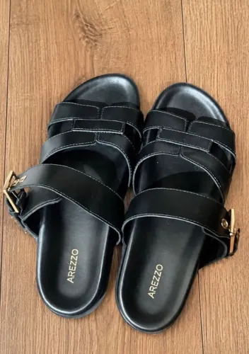 Sandália Arezzo Flatform em Couro - Preto