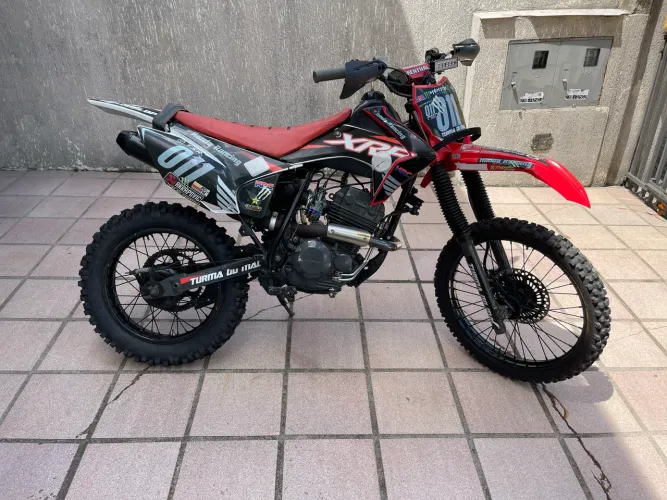 XR 250 tornado de trilha, MOTO TODA FORTE E PREPARADA
