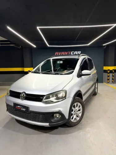 Volkswagen Crossfox 1.6 MI Total Flex 8V 5P 2014