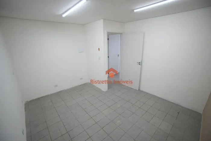 Sala para alugar, 12 m² por R$ 1.500,02/mês - Pousada dos Bandeirantes - Carapicuíba/SP