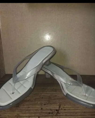 Vendo saltinho novo