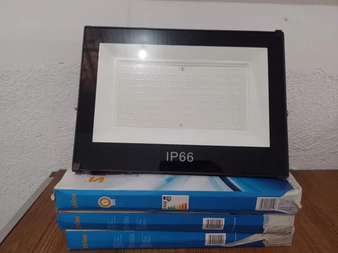 3 unidades de Refletores de Leds