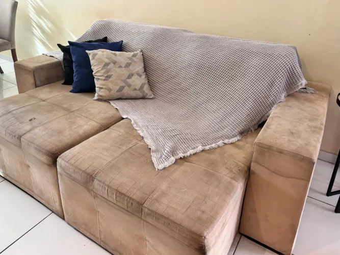 Sofá 2 lugares