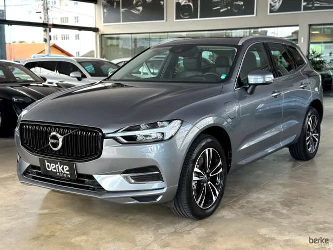 Volvo XC-60 XC 60 T-8 Híbrido Momentum 2.0 5P 2020