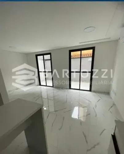 SOBRADO TRIPLEX 140M² 3 DORMITÓRIOS SANTO ANDRÉ