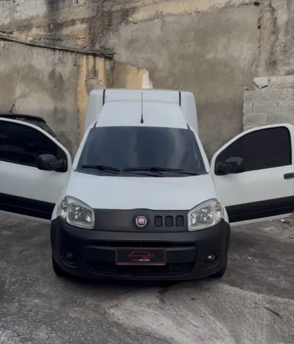 Fiat Fiorino Furgão Work. Hard 1.4 Flex 8V 2P 2018