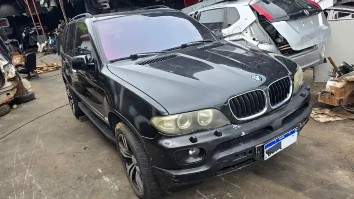 PEÇAS BMW X5 2005 / 2006, MOTOR BOM, CAIXA BOA, LATARIA, TUDO OK
