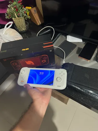 Zeenix Lite