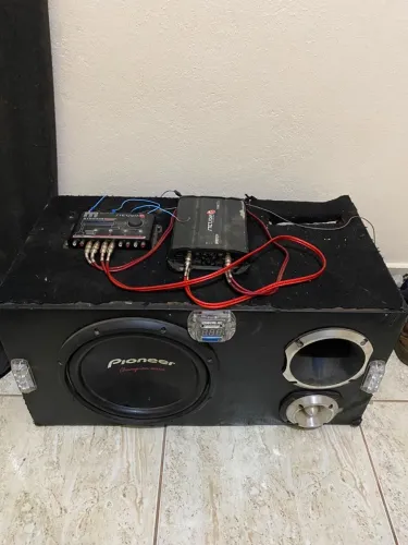 VENDO SOM AUTOMOTIVO COMPLETO