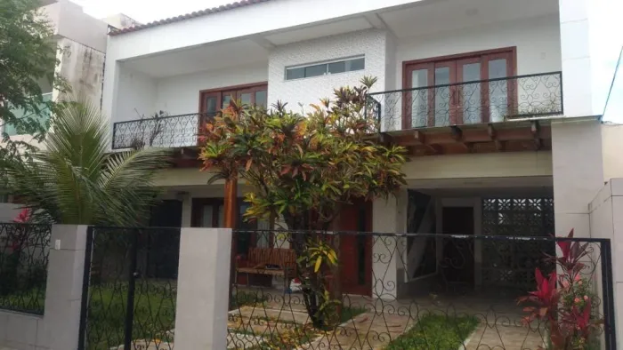 CASA NO CONDOMÍNIO MORADA DAS MANGUEIRAS