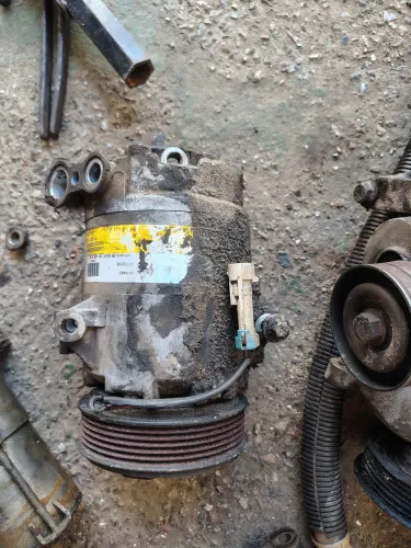 Compressor de ar condicionado do celta 2004