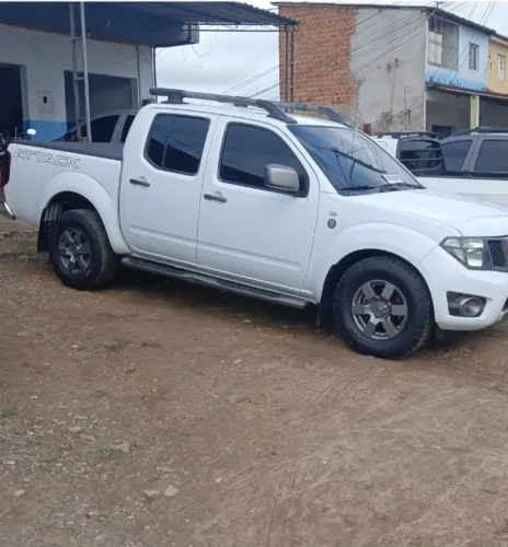 Nissan Frontier SV Attack CD 4X2 2.5 TB Diesel 2013