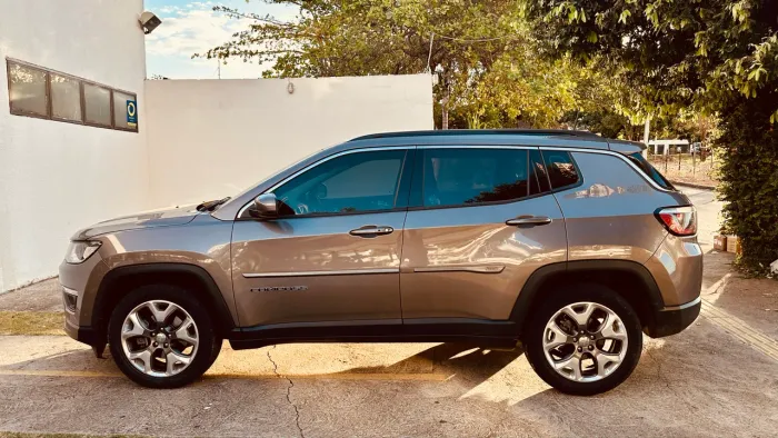 Jeep Compass Longitude 2.0 4X2 Flex 16V Aut. 2020