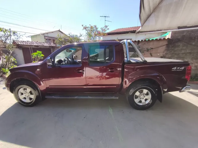 Nissan Frontier SEL CD 4X4 2.5 TB Diesel Aut. 2008