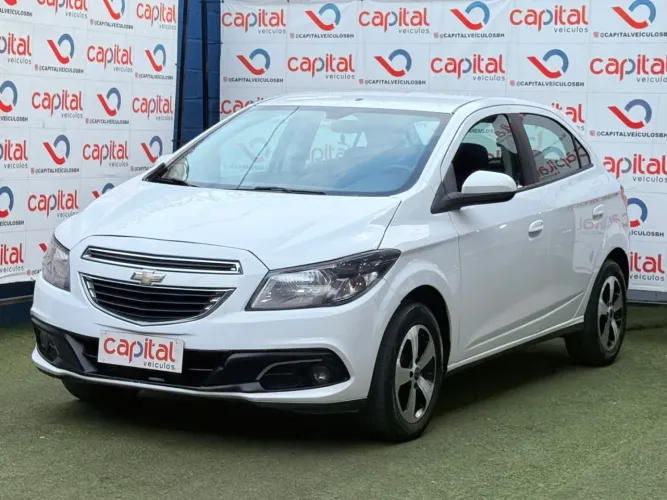 Chevrolet Onix Hatch LT 1.0 8V Flex Mec. 4P 2014