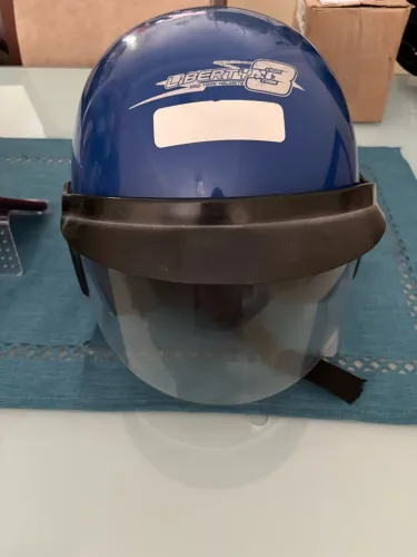 Capacete