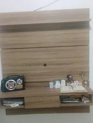 Vendo Rack para tv em perfeitas condições.