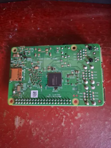 Raspberry pi 3 Model B novo