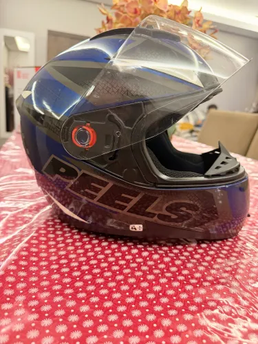 Capacete PEELS ICON