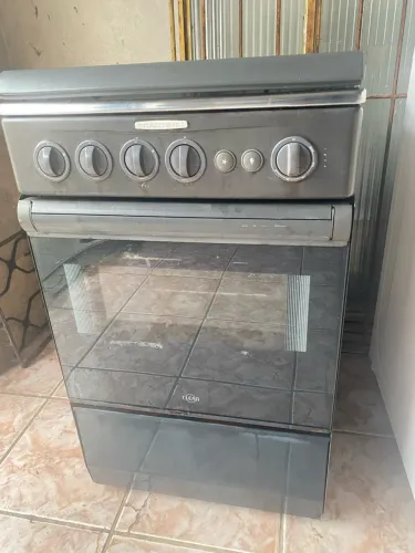 Fogão Brastemp 4 bocas com paneleiro funcionando perfeitamente 