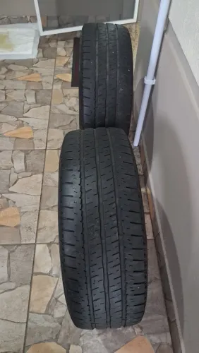 Pneus