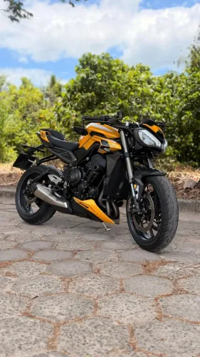 Triumph Street Triple 765 RS 2024