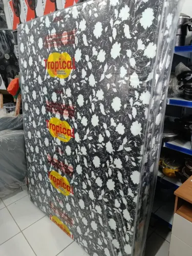 Colchão Casal Tropical D28 18cm - Novo Embalado + Brinde