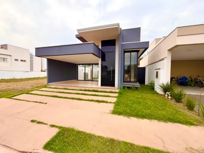 Térrea para venda tem 160 metros quadrados com 3 quartos em Jardim Imperial - Cuiabá - MT
