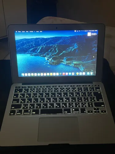 Vende-se MacBook Air