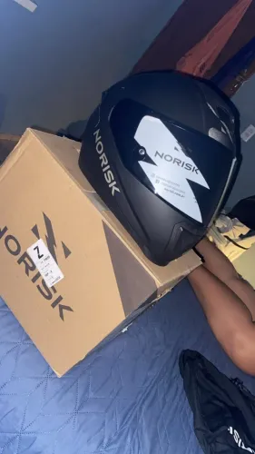 Capacete Norisk Razor Black Edition Preto Fosco Tamanha 62 - Novo na Caixa