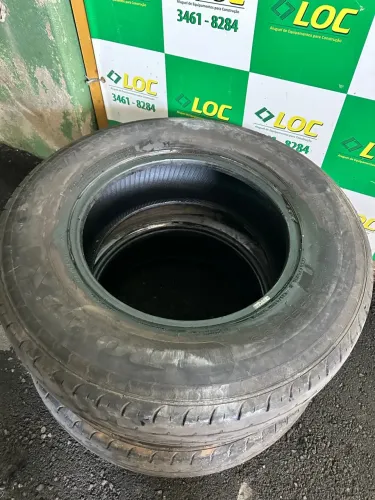 Pneus 225/75R16 Iveco