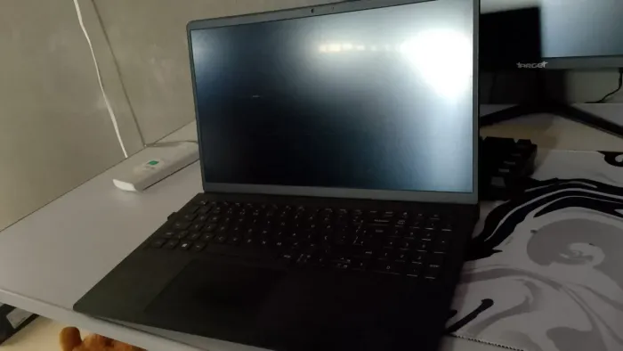 Dell 15 ULTRA NOTEBOOK POTENTE 512GB MUITO ARMAZENAMENTO I3 12 GERAÇÃO ATUAL W11 ATIVADO