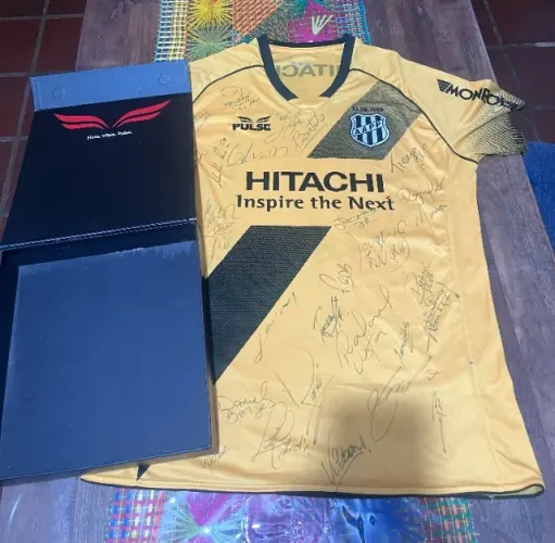 Camisa Ponte Preta Autografada Goleiro 2012 Pulse