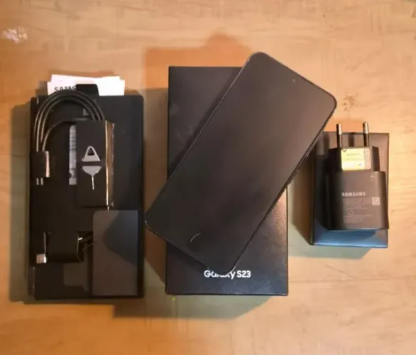 Smartphone Samsung Galaxy S23 256gb Preto Fosco - (Excelente)