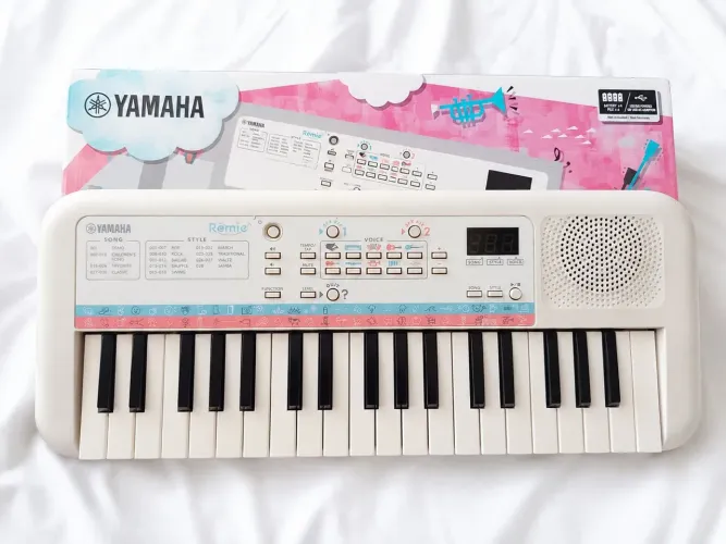 Teclado Yamaha Infantil