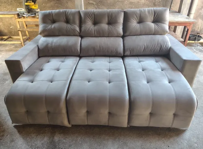 A pronta entrega 2,40 Barcelona <br>Espuma 10cm d33selada <br>Cor castor
