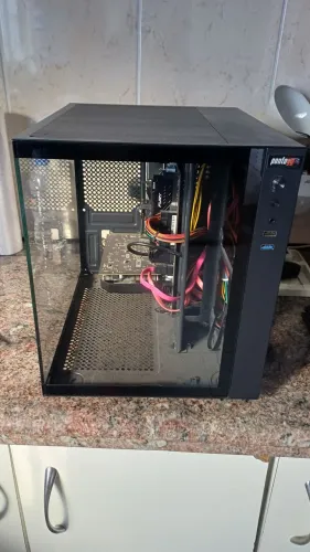 Vendo computador desktopem ótimo estado.intel core i5_9400F(6 nucleos,ate 4.1Ghz